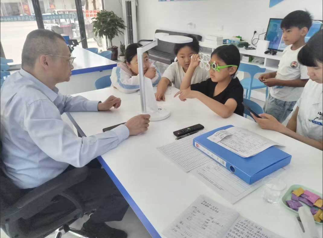 济南青少年视力防控加盟三个谣言别信